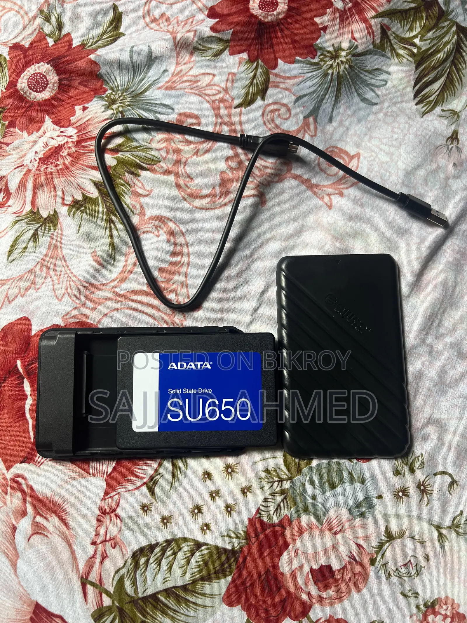 অ্যাডাটা ২৫৬ জিবি এসএসডি অরিকো কেসসহ