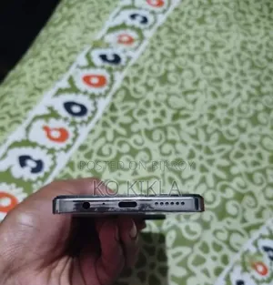টেকনো ক্যামন ২০ ২৫৬ জিবি