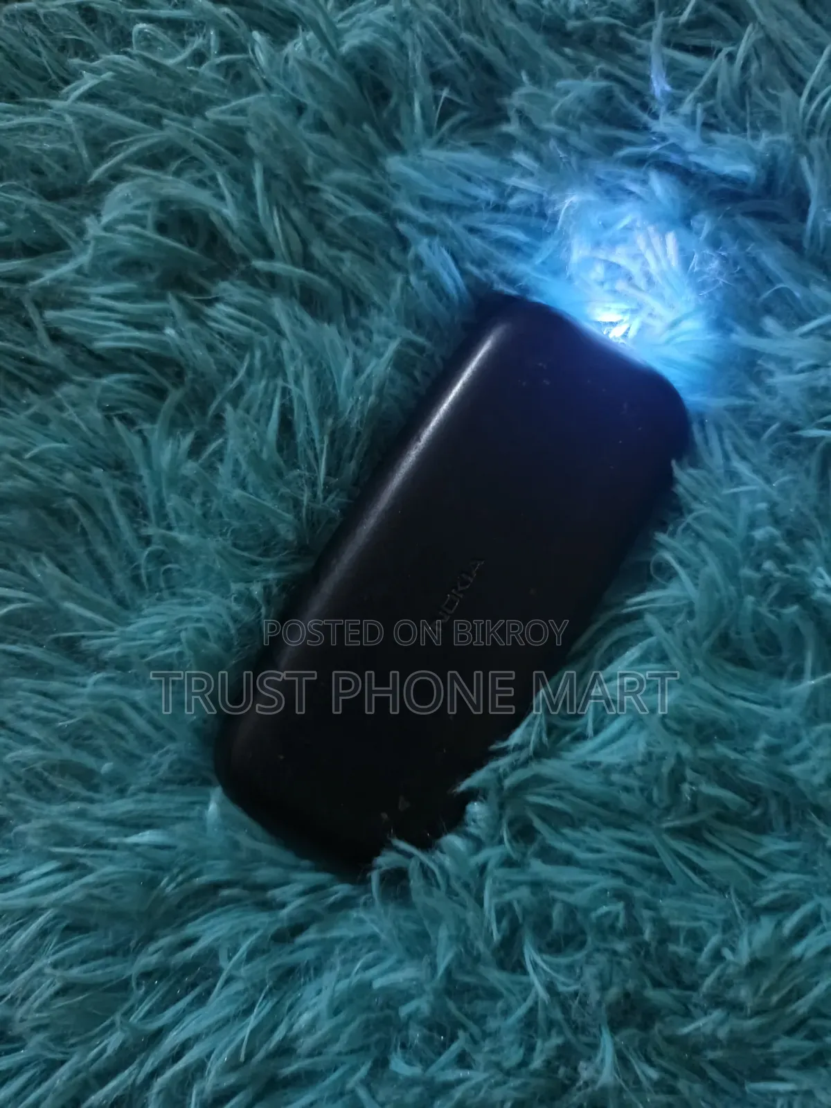 নোকিয়া ১০৫ কালো