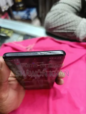 Vivo V27 5G 256 GB Silver