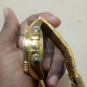ন্যাভিফোর্স ওয়াচ