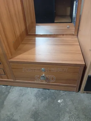 ওটবি হেইওয়ার্ড ড্রেসিং টেবিল বি০২৩ (অরজিনাল)