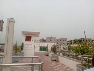10-Bedroom House in Monipuri Para, Farmgate for Sale