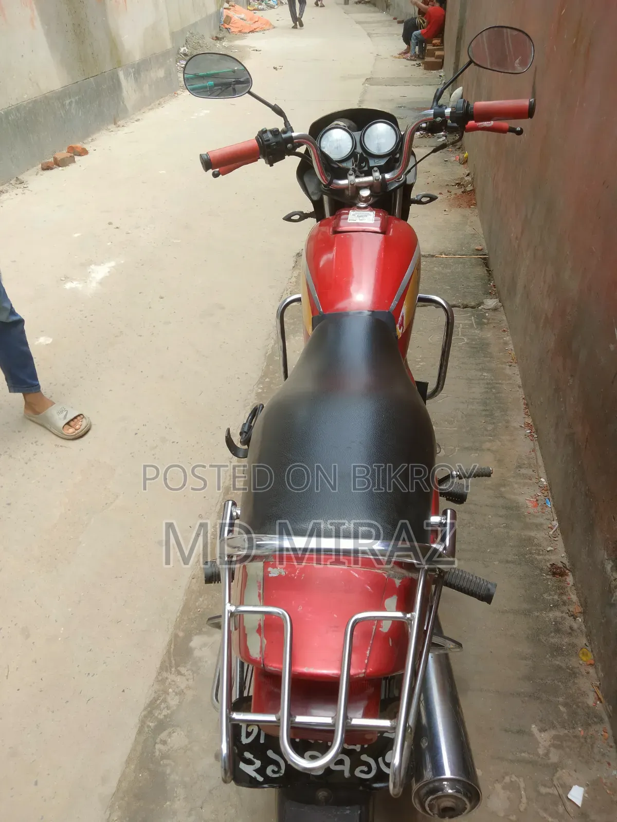 হিরো স্প্লেন্ডার প্লাস ২০১২ লাল