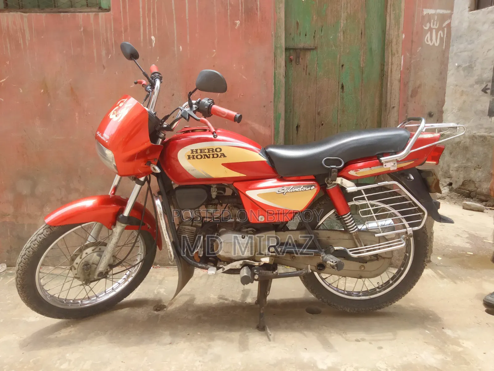 হিরো স্প্লেন্ডার প্লাস ২০১২ লাল