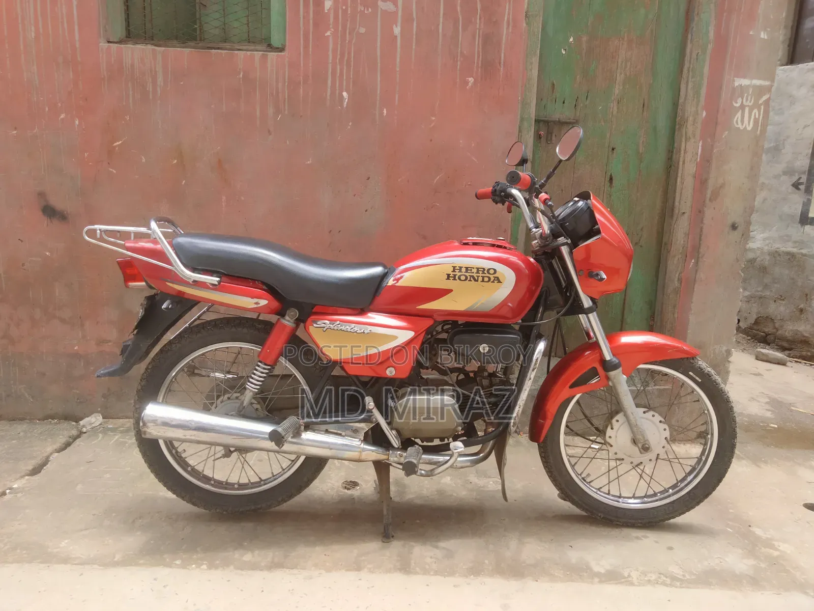 হিরো স্প্লেন্ডার প্লাস ২০১২ লাল