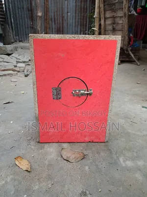 টিয়া পাখির বাসা/ডিম বক্স
