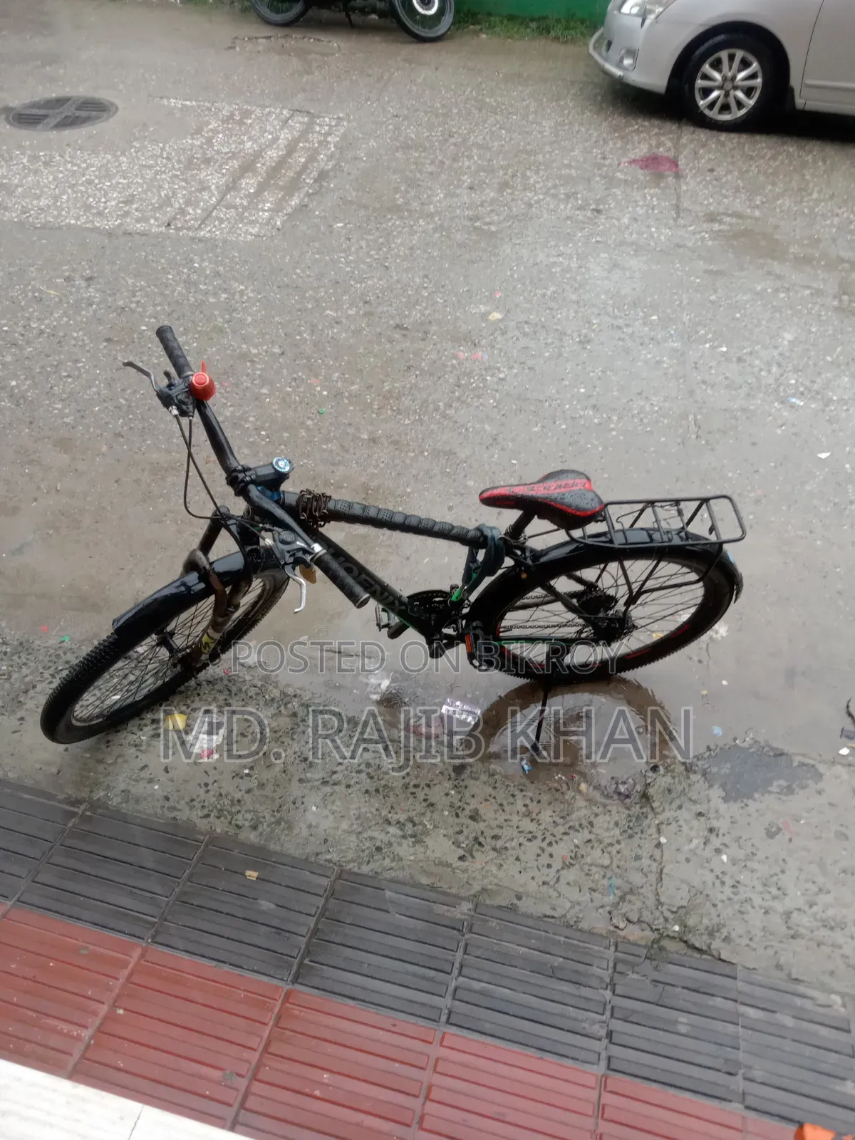 একটা ফনিক্স সাইকেল বিক্রয় করা হবে।