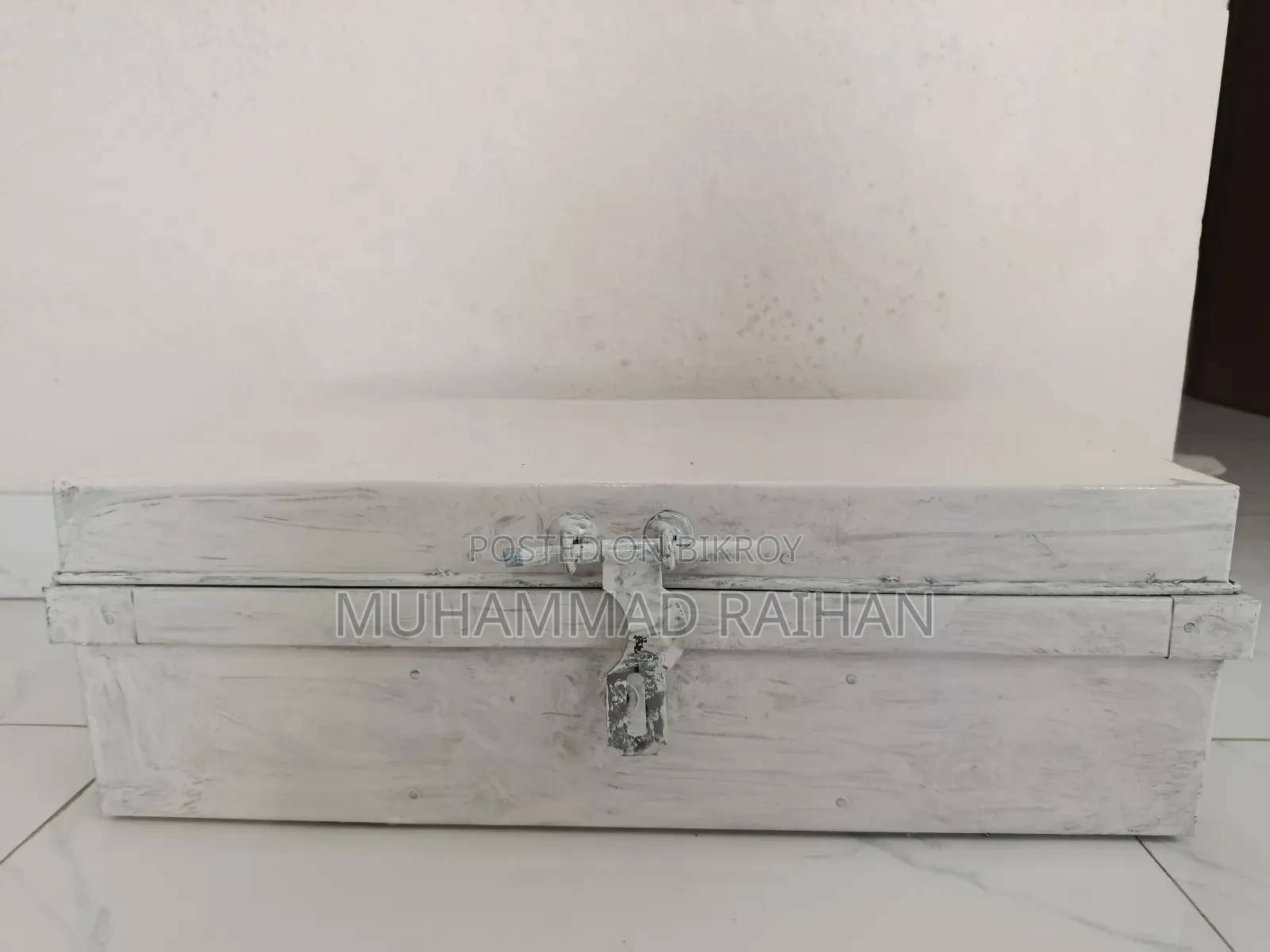 Trunk for Sell