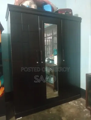 ডার্ক উড ৩-ডোর ওয়ার্ডরোব