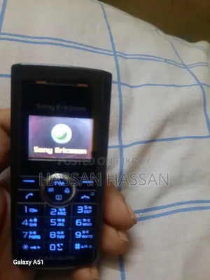সনি এরিকসন ব্ল্যাক