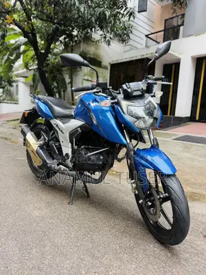 TVS Apache RTR 160 4V 2022 Blue