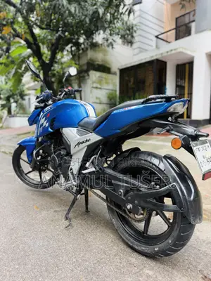TVS Apache RTR 160 4V 2022 Blue