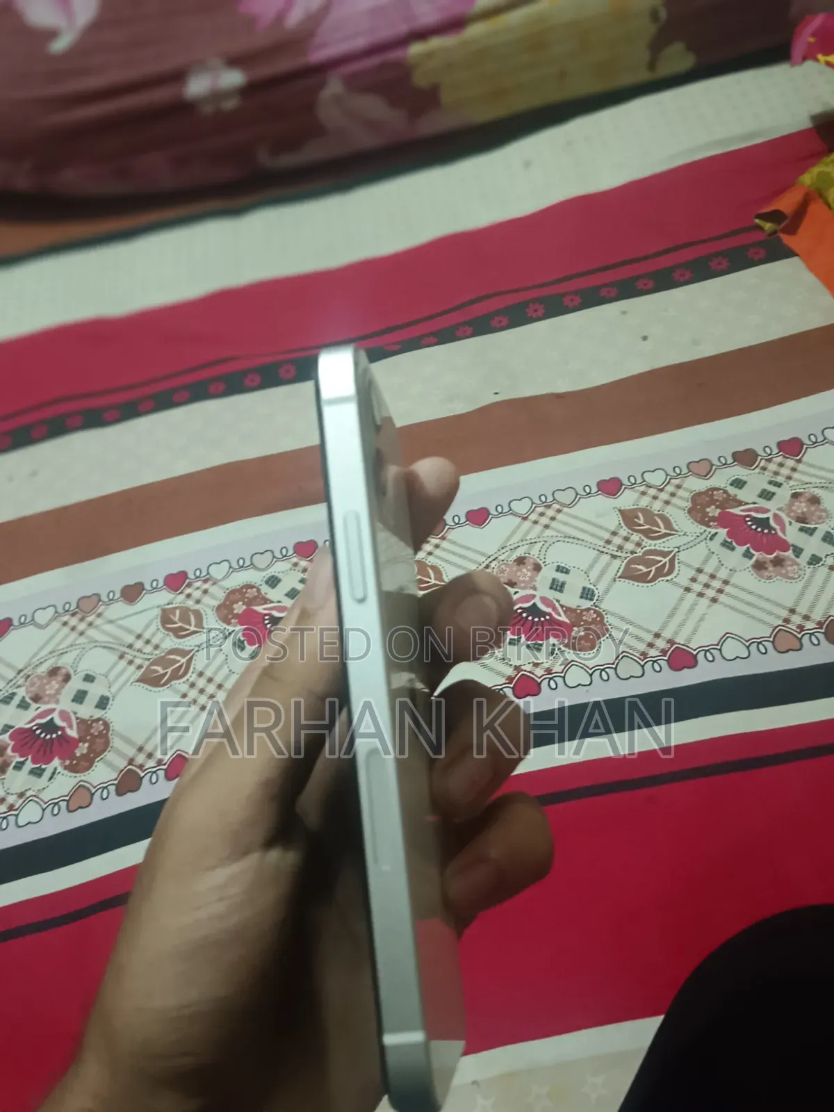অ্যাপল আইফোন ১২ ১২৮ জিবি সাদা
