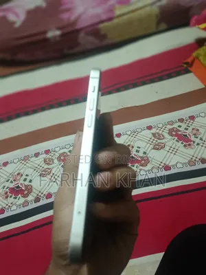 অ্যাপল আইফোন ১২ ১২৮ জিবি সাদা