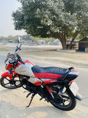 হিরো স্প্লেন্ডার আইস্মার্ট ২০১৬ সিলভার
