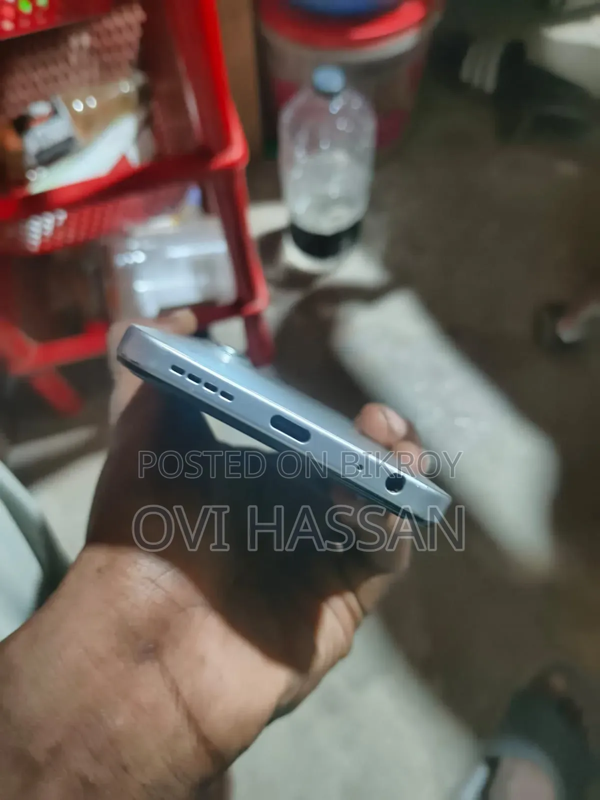 Infinix Hot 60i 128 GB Silver