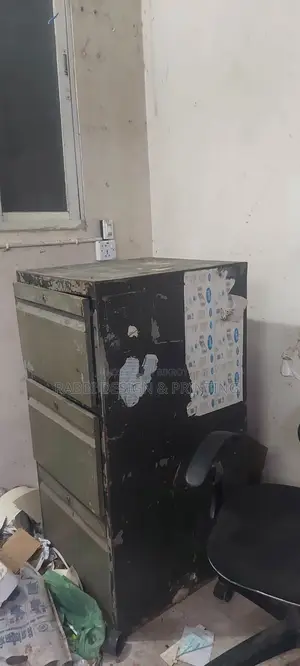 ফাইল ক্যাবিনেট