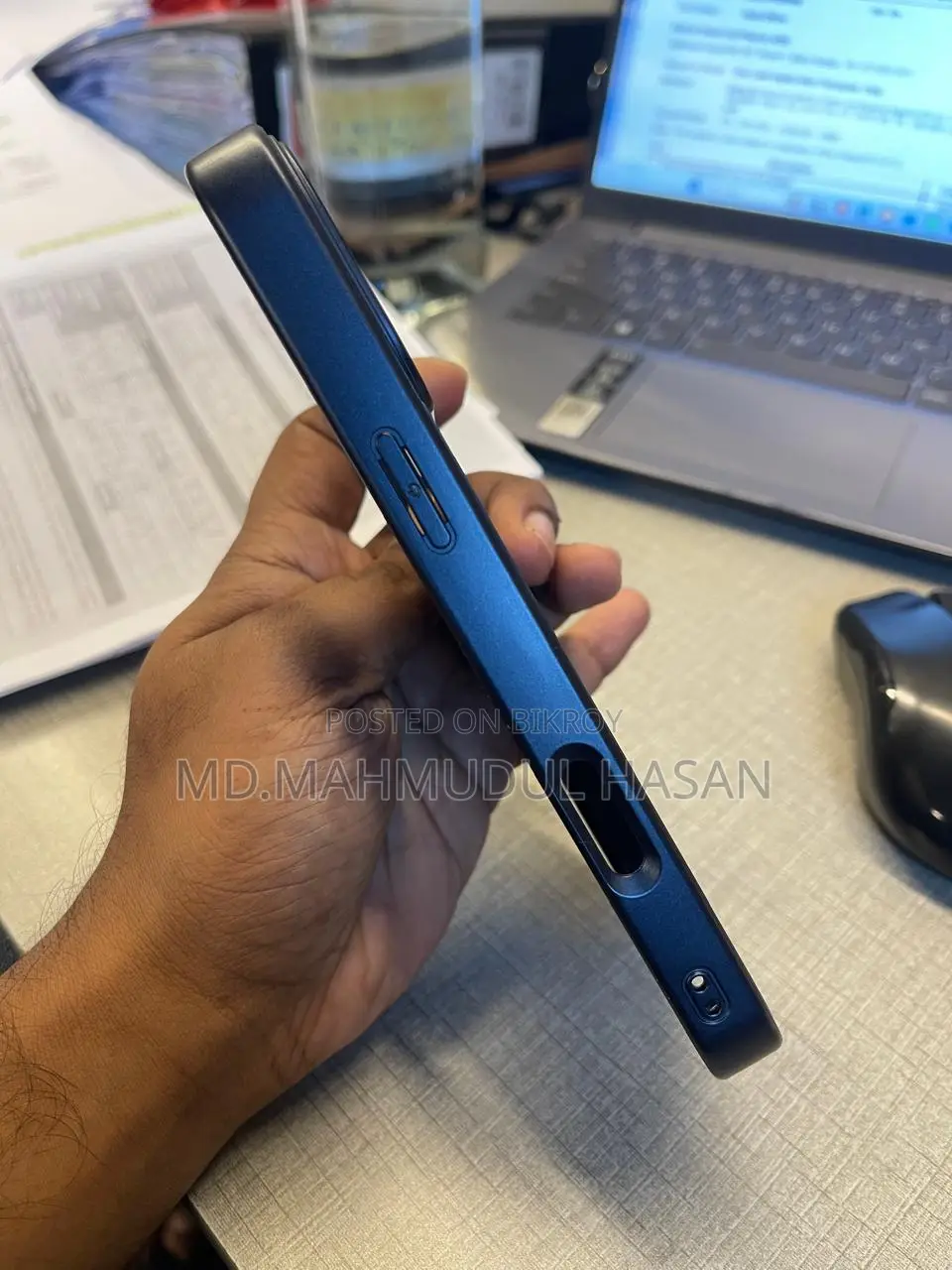 Black Case for iPhone 17 Pro Max