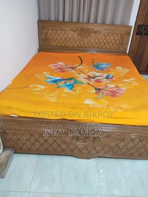 আকাশি কাঠের খাট