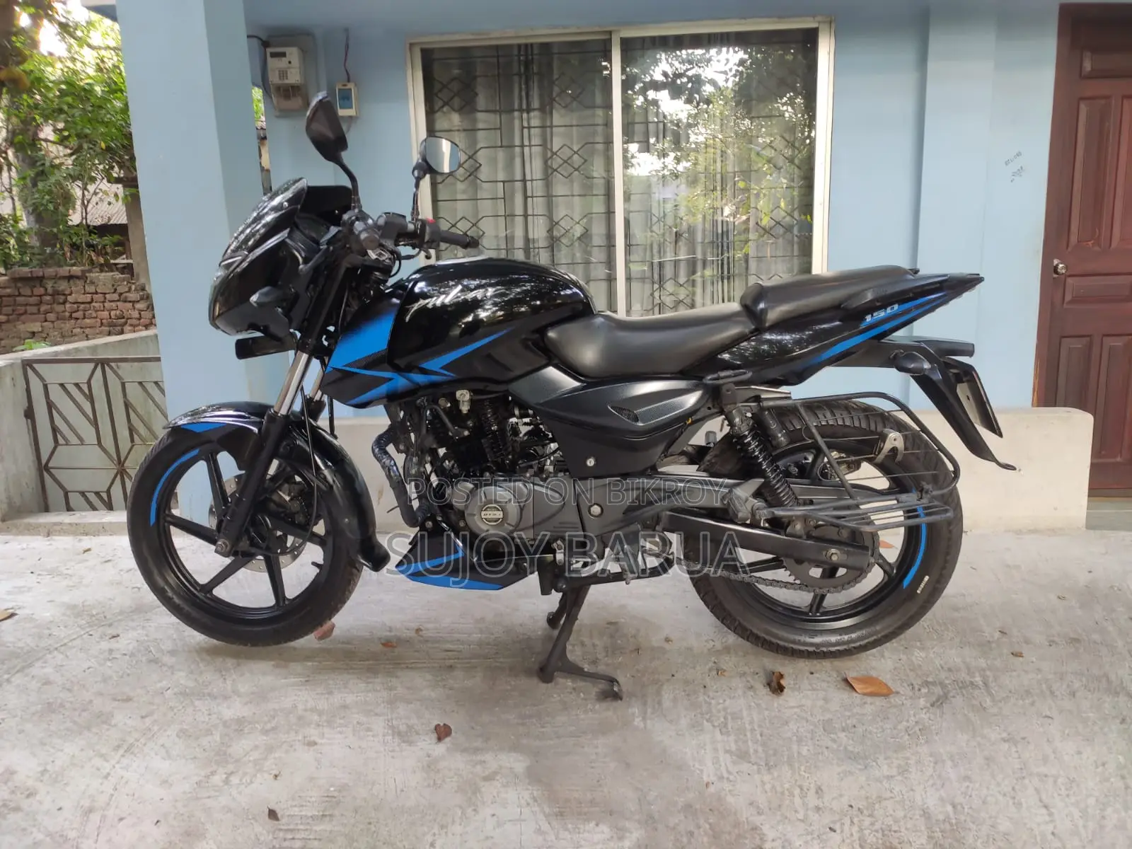 Bajaj Pulsar 150 2019 Blue