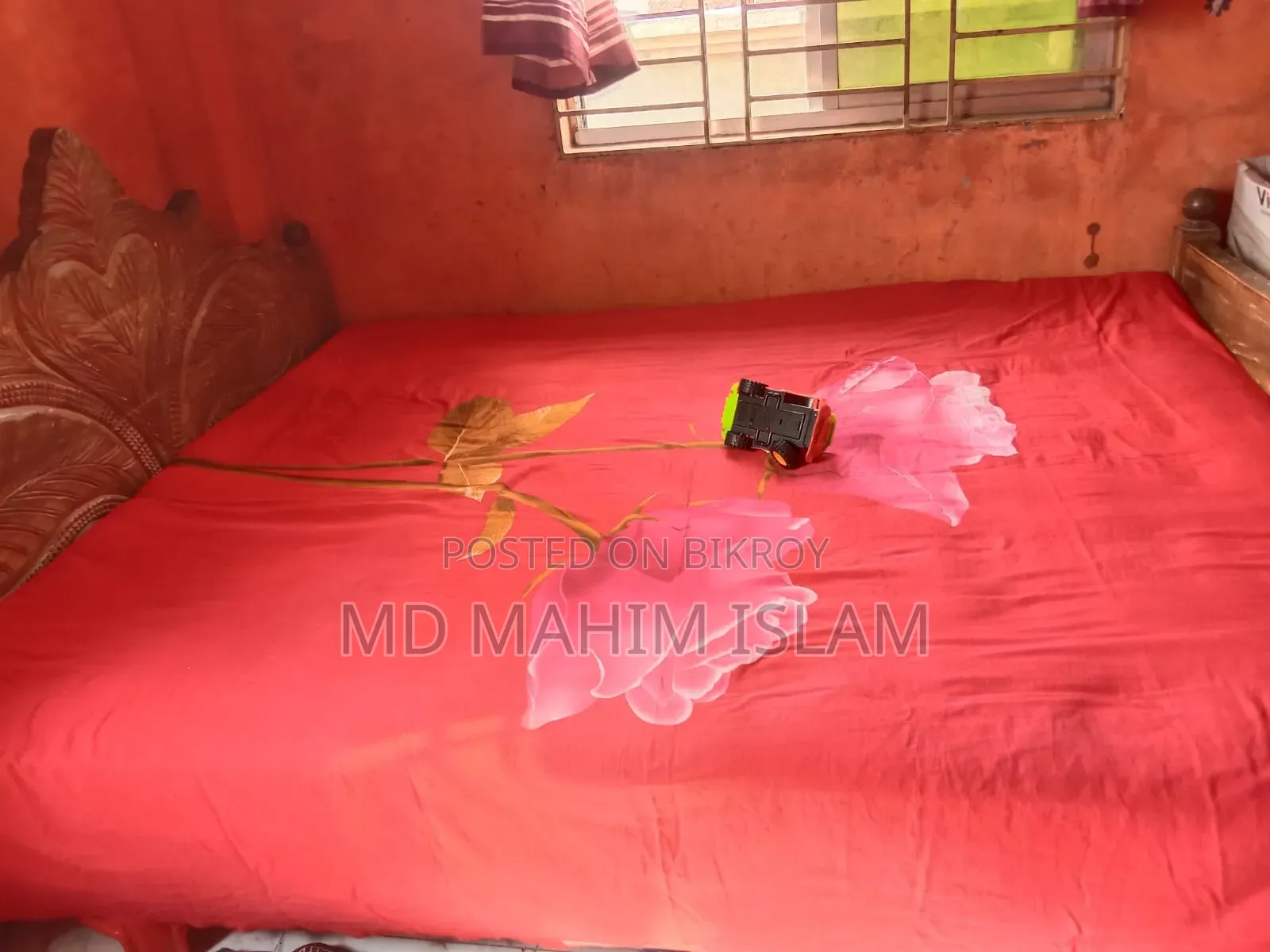 খাট টি  ইমার্জেন্সি বিক্রি করতে চাই