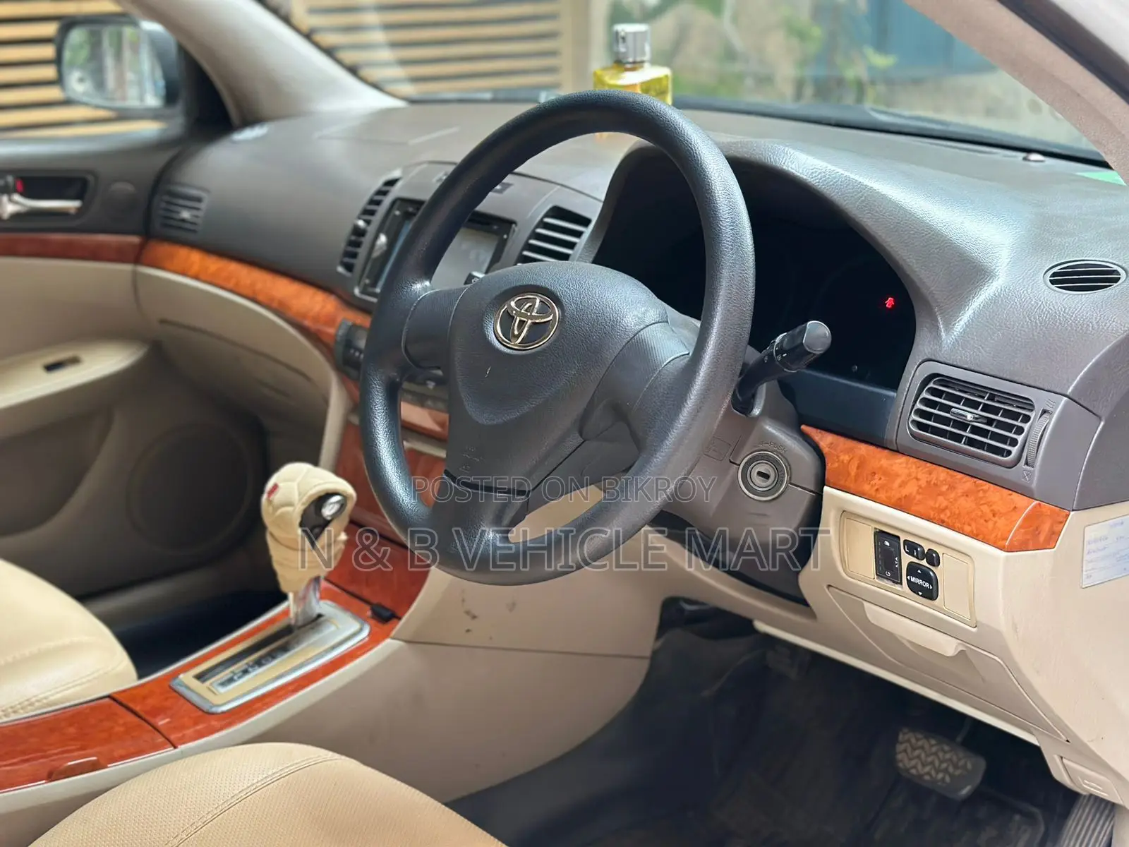টয়োটা অ্যালিওন ২০০৬ পার্ল