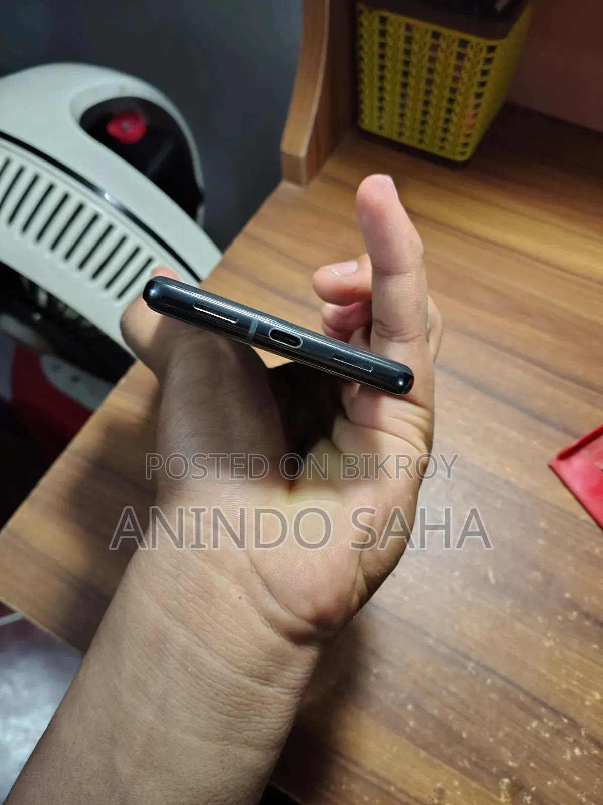 গুগল পিক্সেল ৭ প্রো ১২৮ জিবি ব্ল্যাক