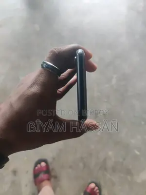 অ্যাপল আইফোন এক্সআর ৬৪ জিবি ব্ল্যাক