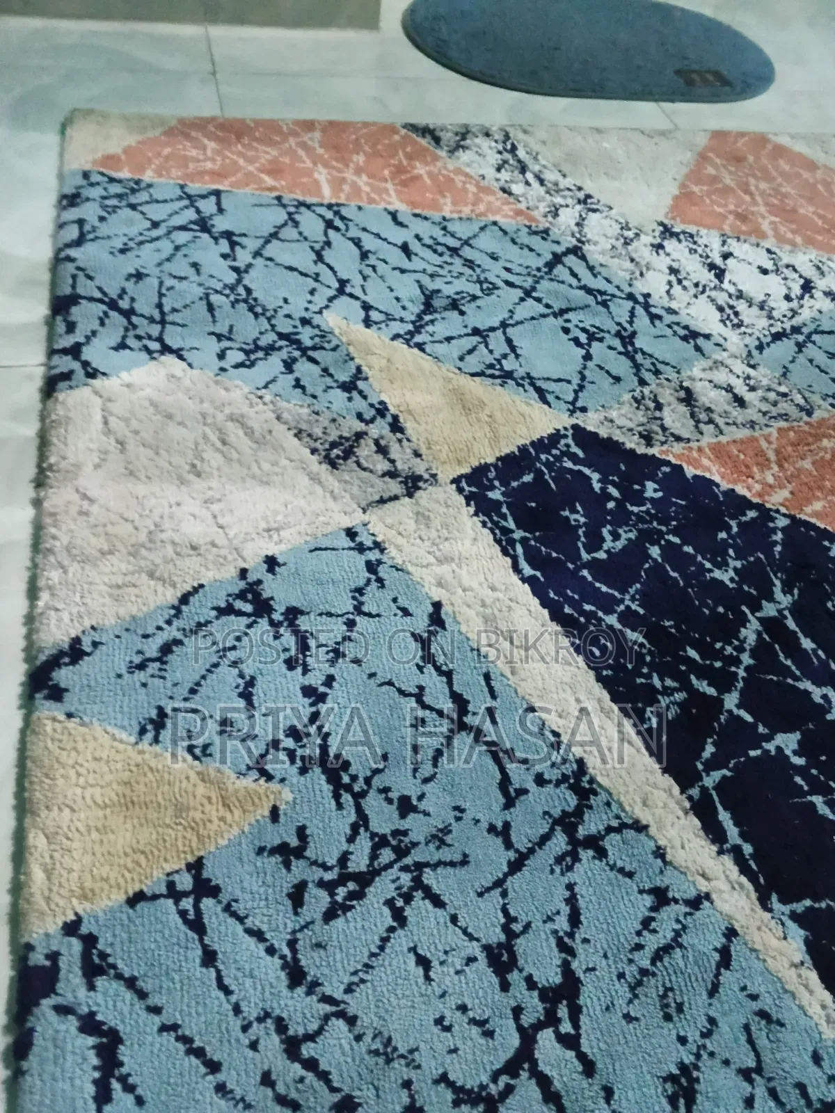 কার্পেট খুব ভালো অবস্থা