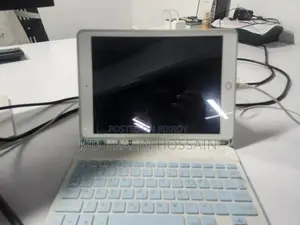 অ্যাপল আইপ্যাড প্রো ৯.৭ (২০১৬) ৩২ জিবি হোয়াইট