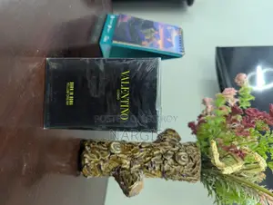 Valentino Uomo Born in Roma Yellow Dream Eau De Toilette
