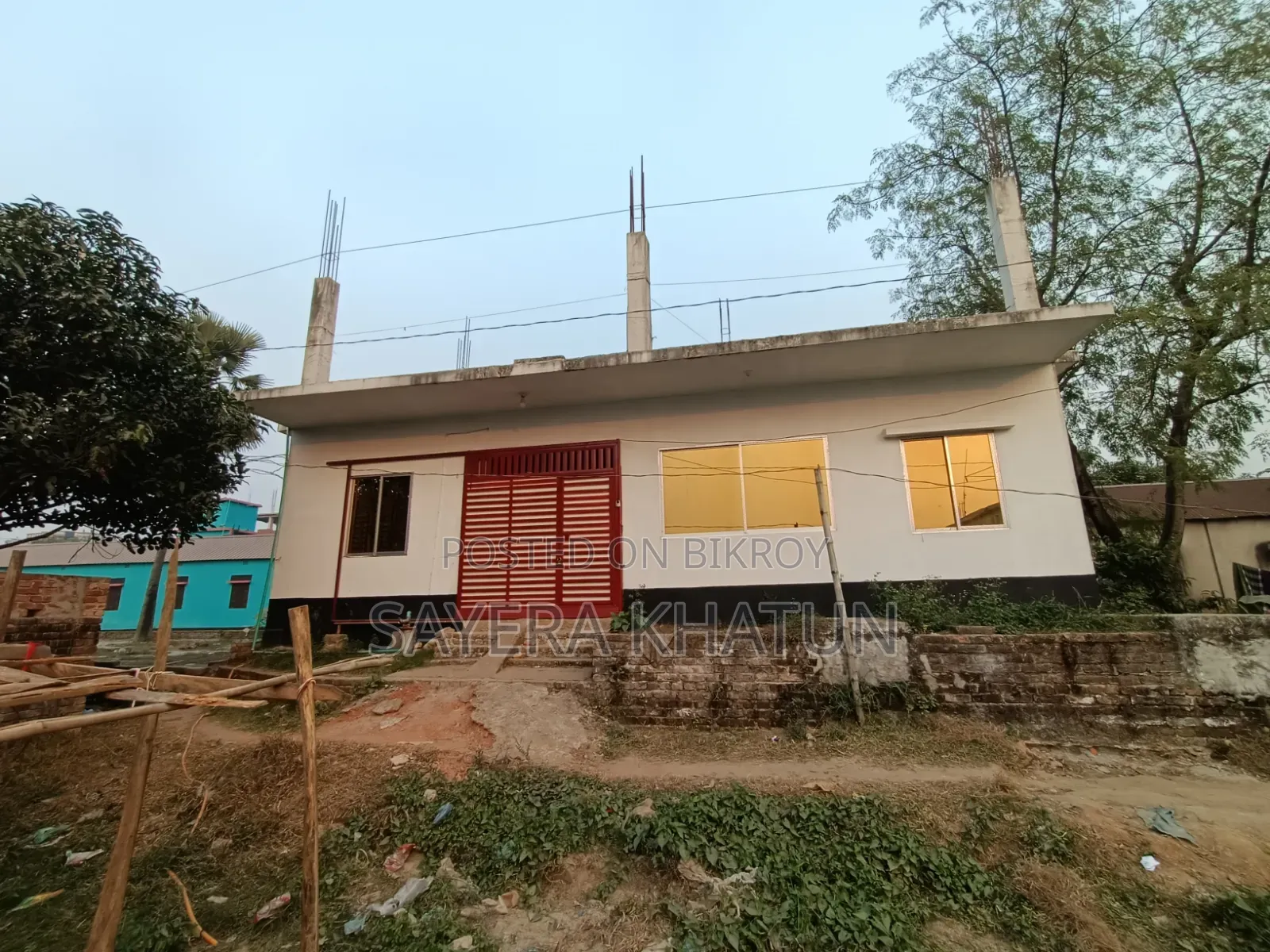Furnished 2-Bedroom House in Kaliakair for sale