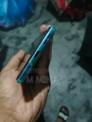 মোটোরোলা এজ ৬০ ফিউশন ২৫৬ জিবি