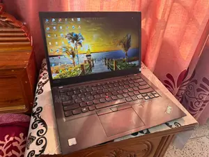 Laptop Lenovo ThinkPad T490s 8GB RAM Intel Core i7 HDD + 256GB SSD