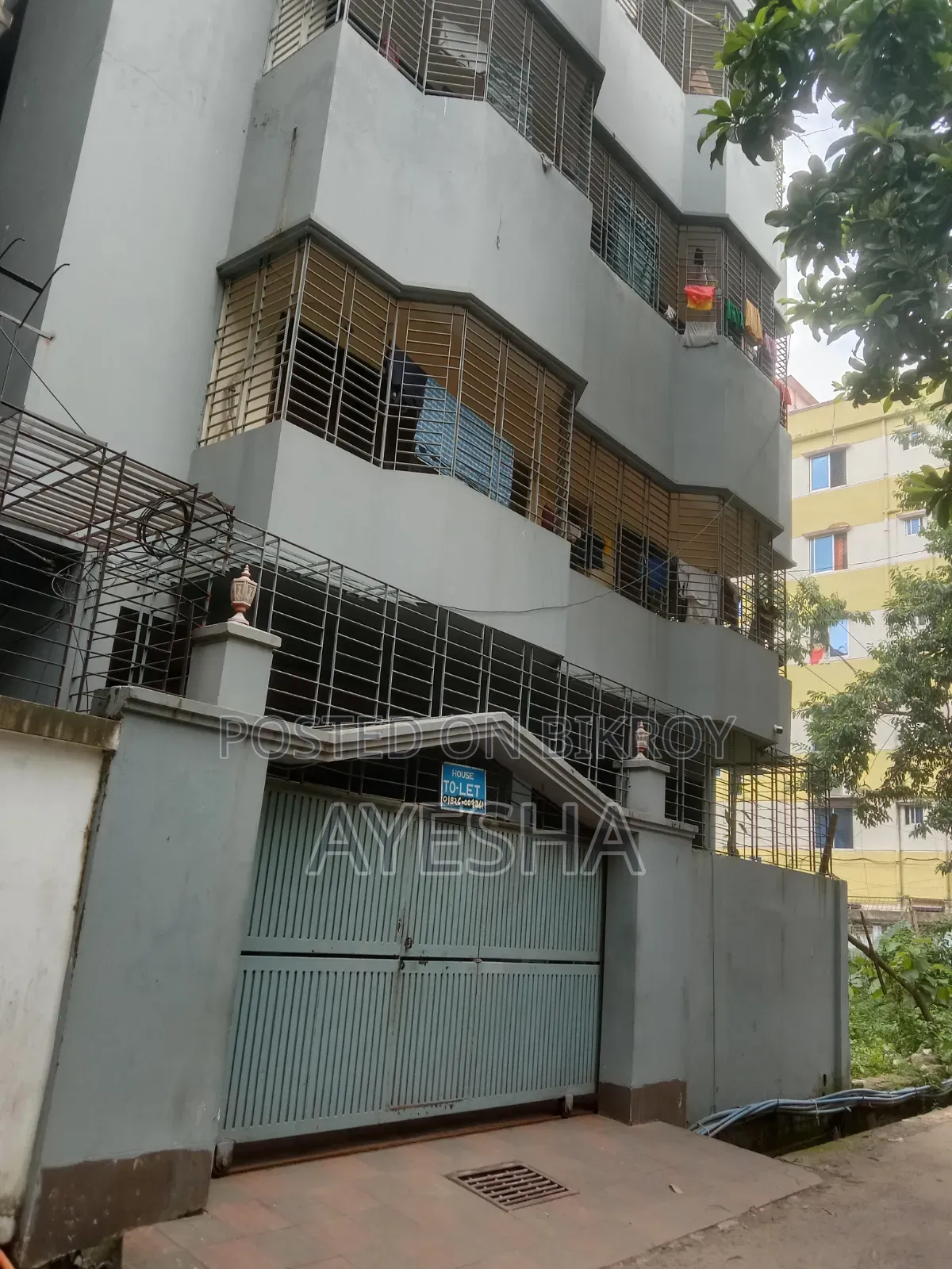বায়েজিদে ১০ বেডরুমের বাড়ি বিক্রয়