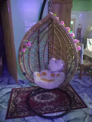 দোলনা মাত্র ৬ মাস ব্যবহৃত