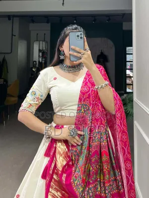 লেহেঙ্গা চোলি