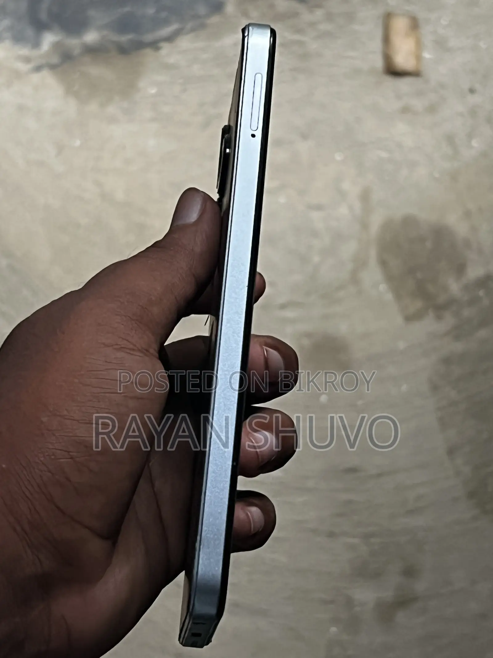 টেকনো স্পার্ক গো ২০২৩ ৬৪ জিবি গোল্ড