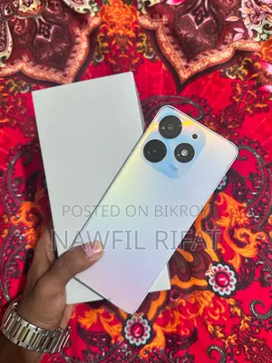 টেকনো স্পার্ক ১০ প্রো ১২৮ জিবি
