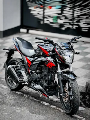 নিউ সুজুকি জিক্সার ২০২৫ ব্ল্যাক