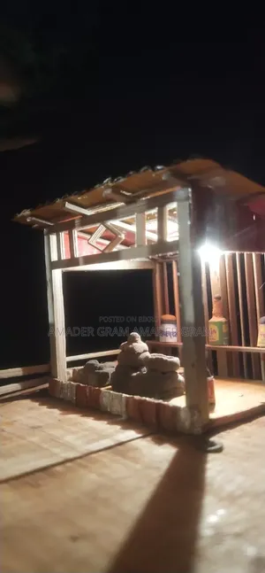 হাতেতৈরি শো-পিস, গ্রামীণ দৃশ্য, বাঁশের তৈরি ঘর, ঘর সাজানোর জিনিস, হোম ডেকর