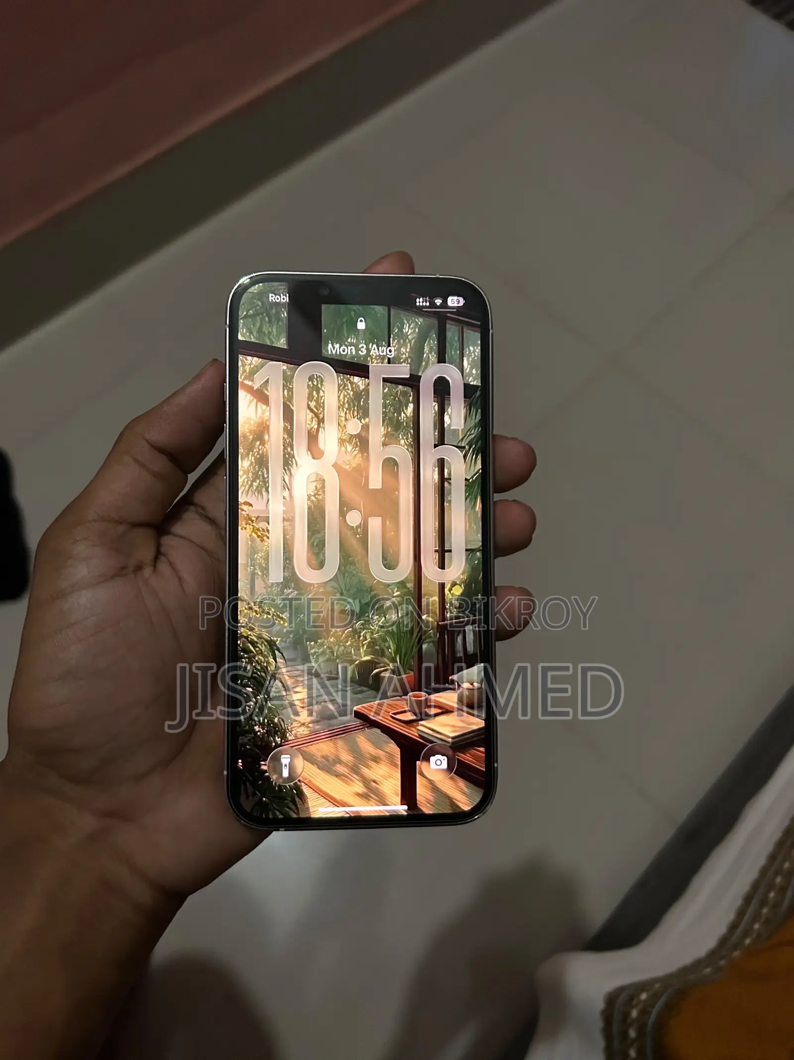 অ্যাপল আইফোন ১৩ প্রো ১২৮ জিবি হোয়াইট