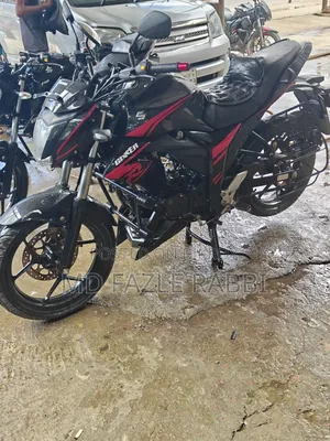 নিউ সুজুকি জিক্সার ২০২৫ ব্ল্যাক