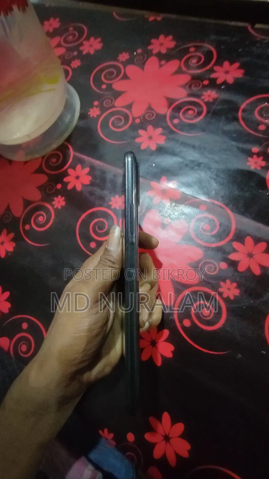 Hisense E50 64 GB Black