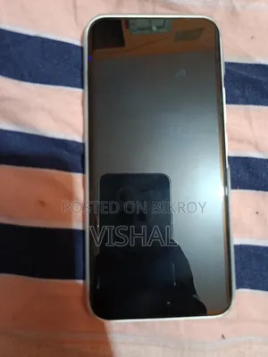 টেকনো পোভা স্লিম ৫জি ২৫৬ জিবি সাদা