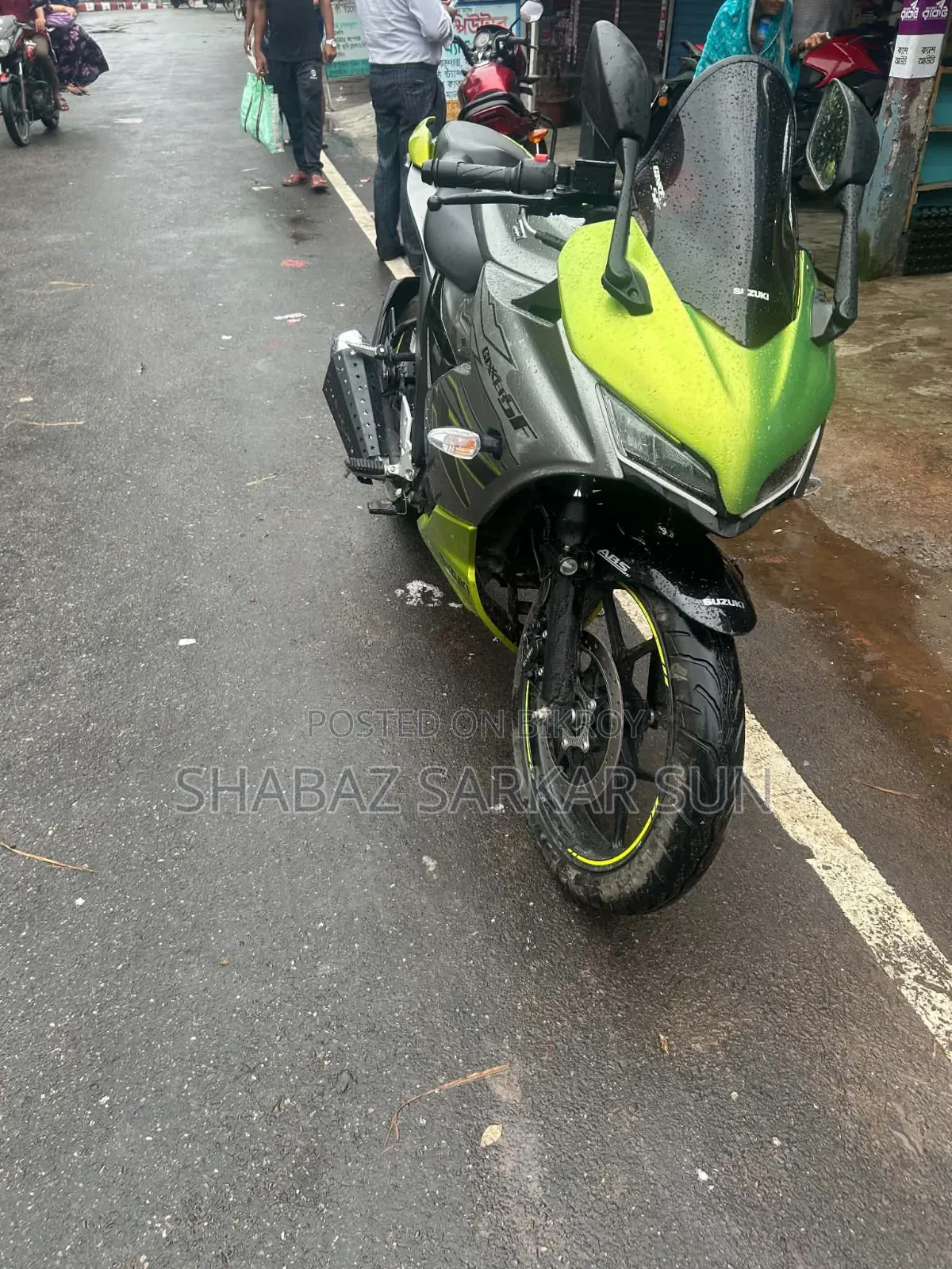 সুজুকি জিক্সার এসএফ ২০২৫ সিলভার