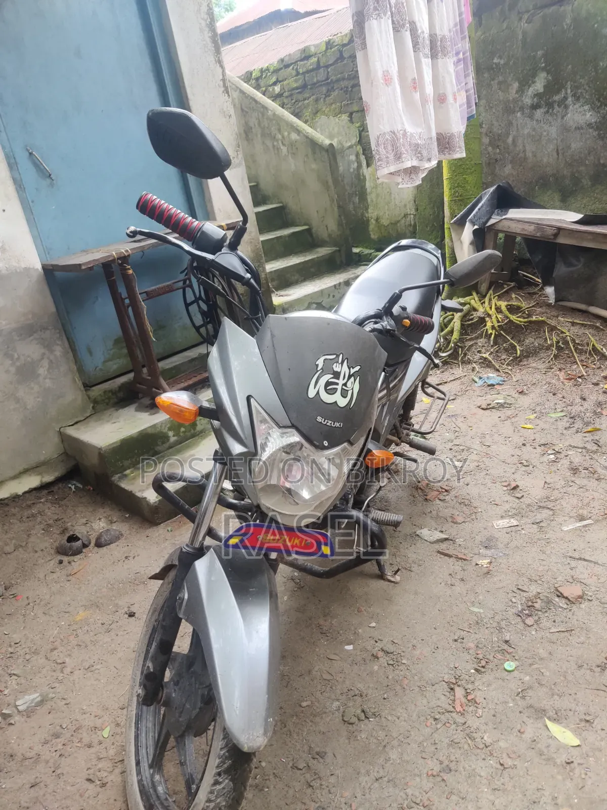 সুজুকি হায়াতে ইপি ২০২২ সিলভার