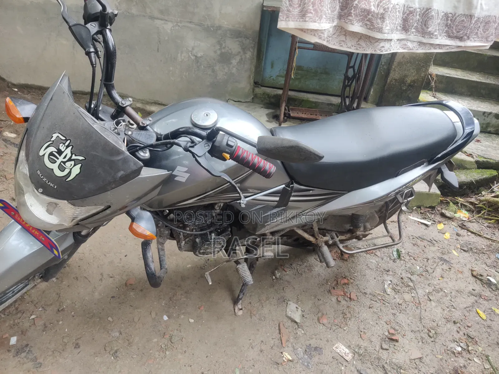 সুজুকি হায়াতে ইপি ২০২২ সিলভার