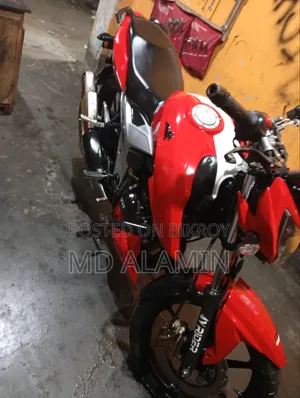 TVS Apache 160 4V 2022 Red